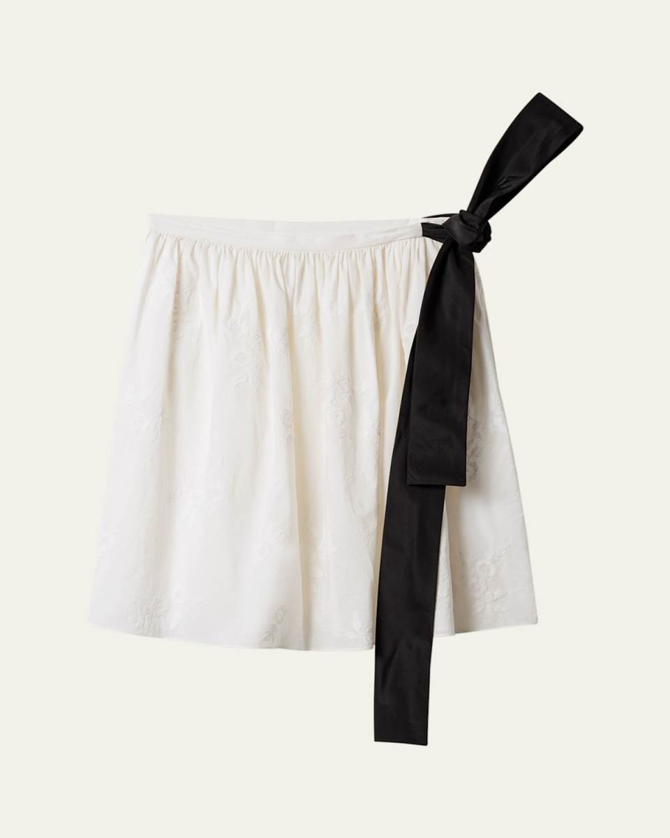 Embroidered Batiste Knee-Length Skirt